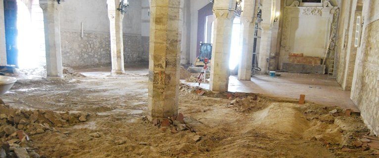  La pendiente de la cripta de Santiago permitirá rebajar unos centímetros el suelo 