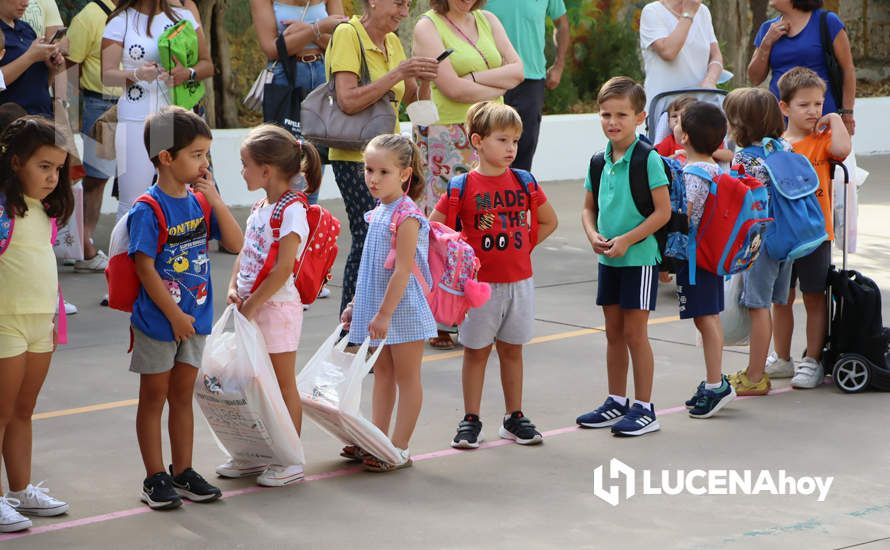 GALERÍA: La vuelta al cole en Lucena en imágenes GALERÍA: La vuelta al cole en Lucena en imágenes