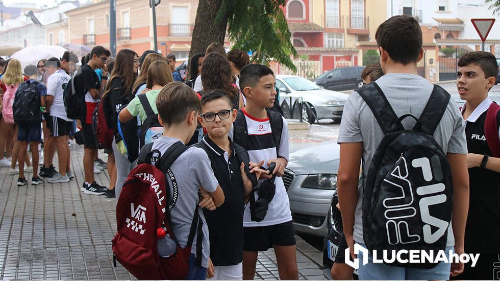 GALERÍA: Casi 4.000 alumnos comienzan un curso escolar sin protocolos COVID en los institutos de Secundaria y Bachillerato de Lucena