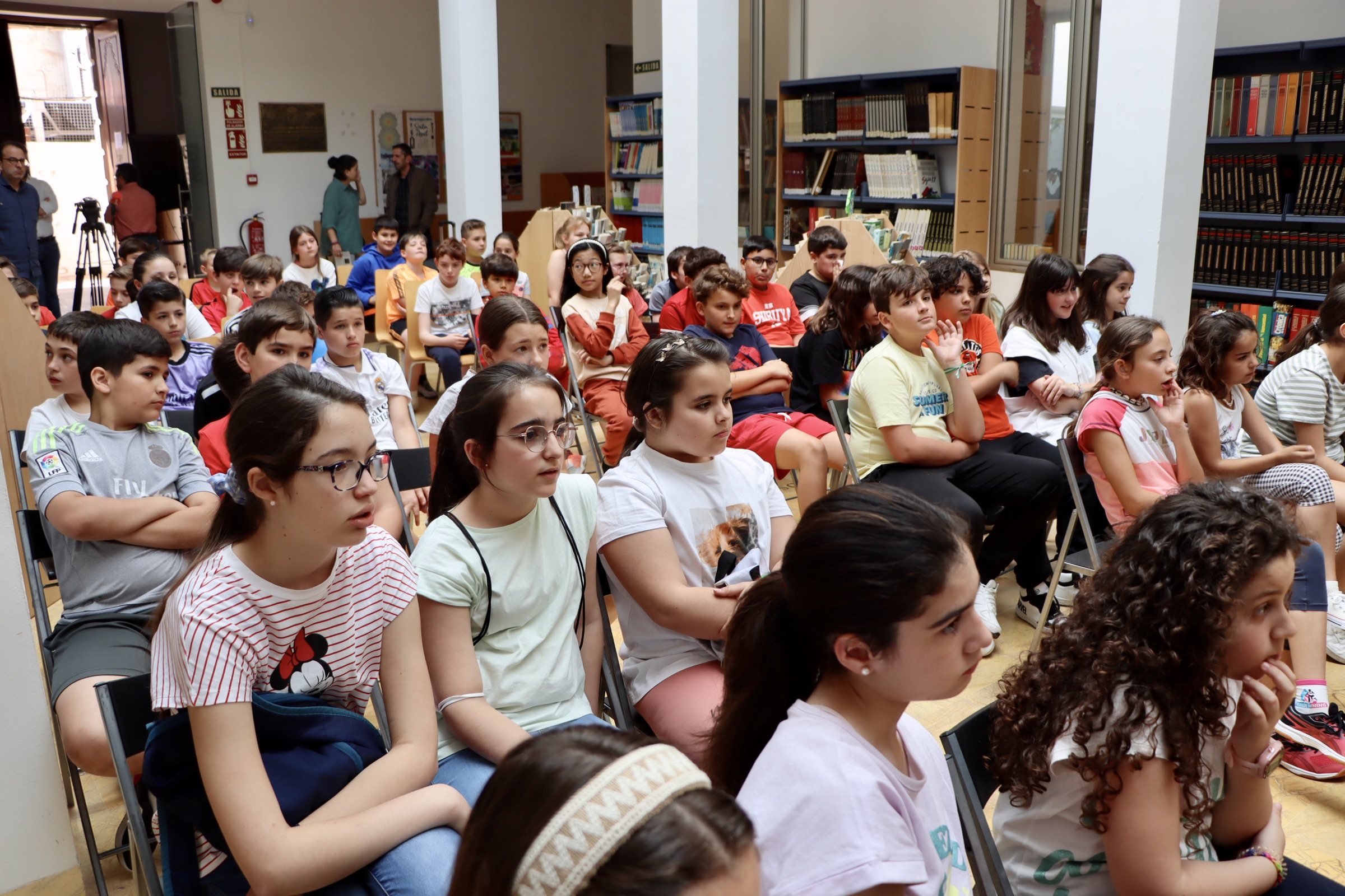 Maratón de lectura en la Biblioteca