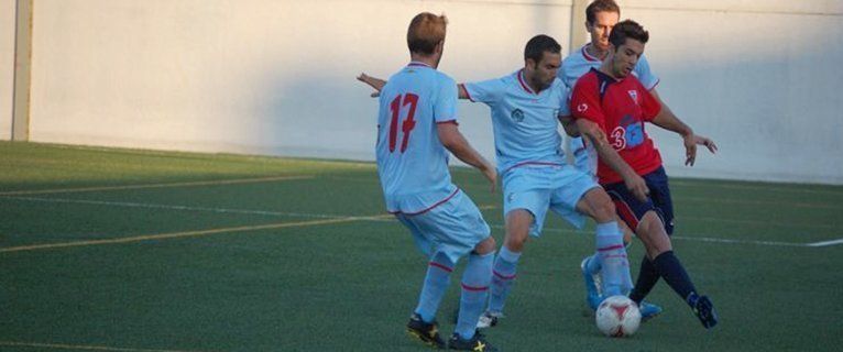  Dos goles de Obregón y Fran solucionan el estreno del Lucena en Cerro Muriano (1-2) 