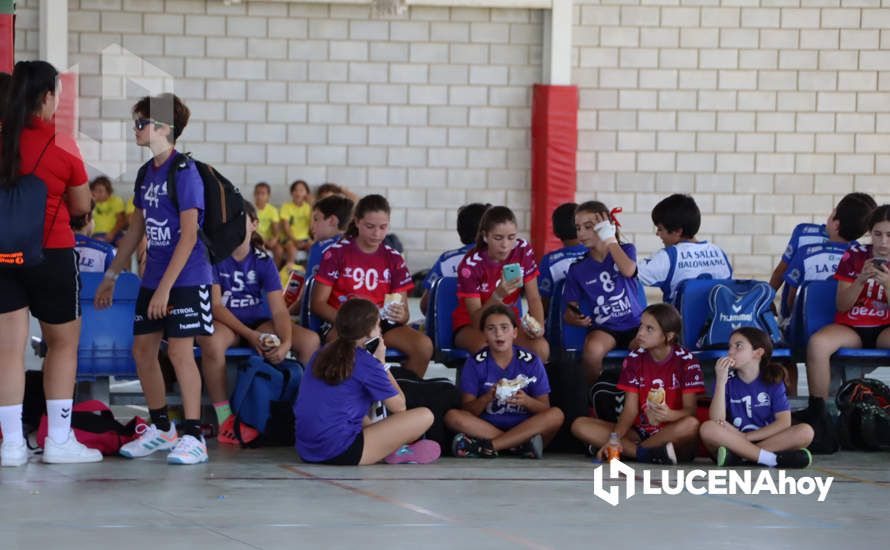 GALERÍA: Más de 300 jugadores de doce clubes andaluces tomaron parte en el I Memorial de Balonmano "Manolo Lara Cantizani"