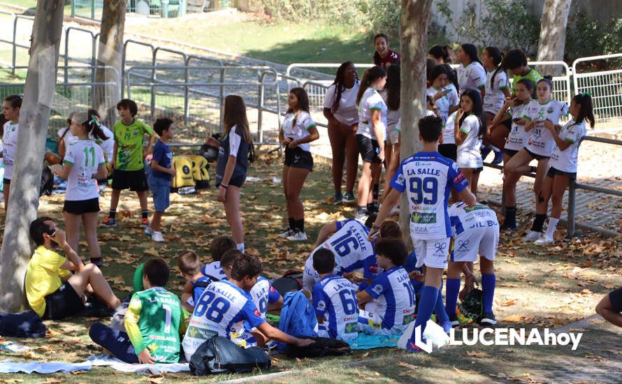 GALERÍA: Más de 300 jugadores de doce clubes andaluces tomaron parte en el I Memorial de Balonmano "Manolo Lara Cantizani"