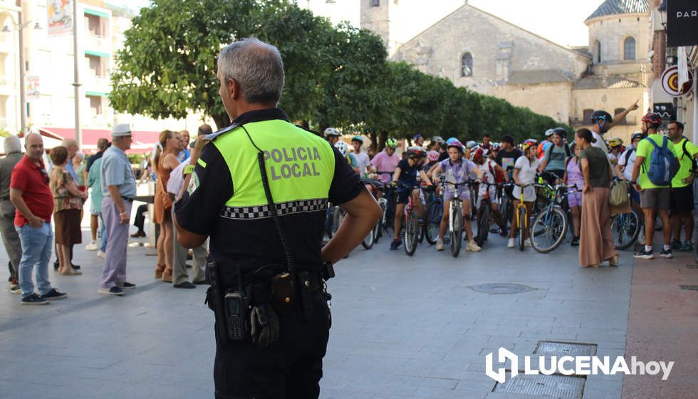 GALERÍA: Unos 150 escolares conmemoran con una marcha urbana en bicicleta el Día Mundial sin Coche en Lucena