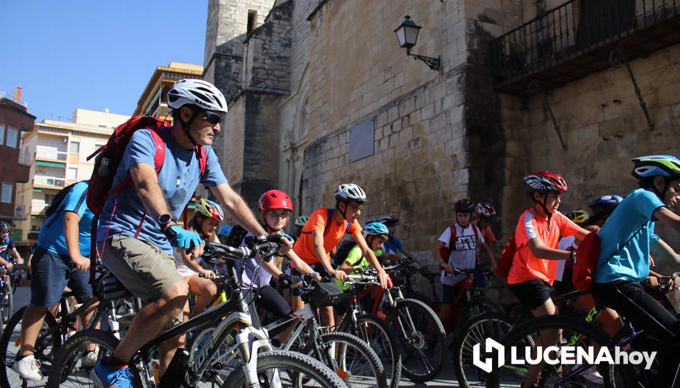 GALERÍA: Unos 150 escolares conmemoran con una marcha urbana en bicicleta el Día Mundial sin Coche en Lucena