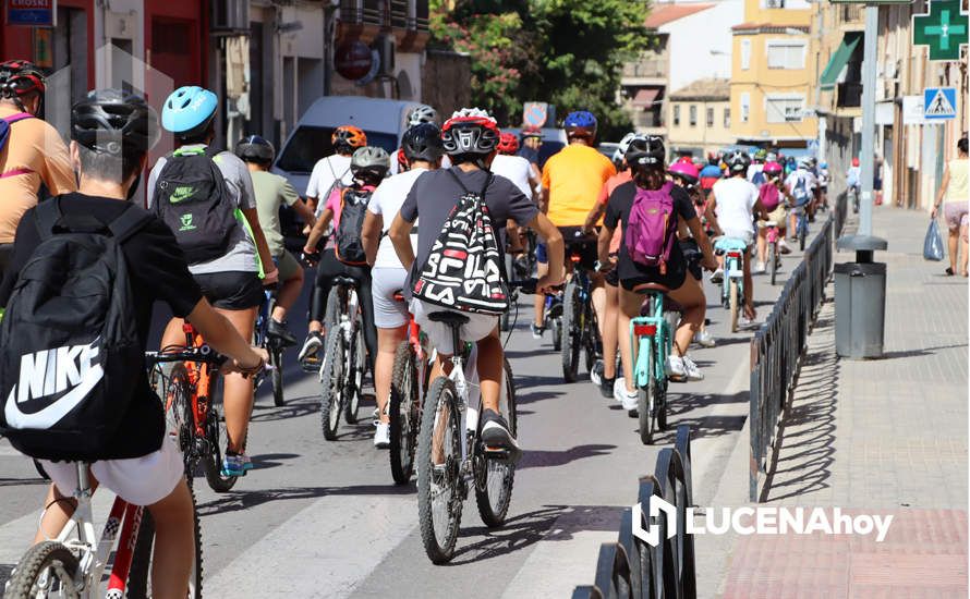 GALERÍA: Unos 150 escolares conmemoran con una marcha urbana en bicicleta el Día Mundial sin Coche en Lucena