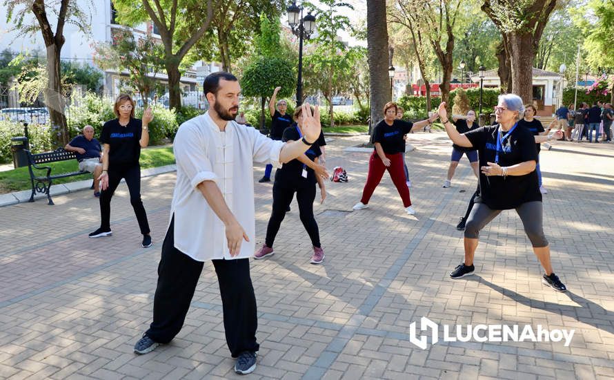 GALERÍA: Asociaciones y empresas sanitarias muestran sus productos y servicios en ExpoSalud Lucena, que ha abierto sus puertas este viernes