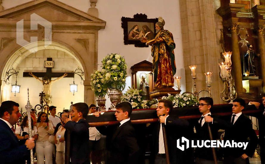 GALERÍA: Algunas imágenes de la procesión de San Mateo Apóstol por el entorno de la parroquia