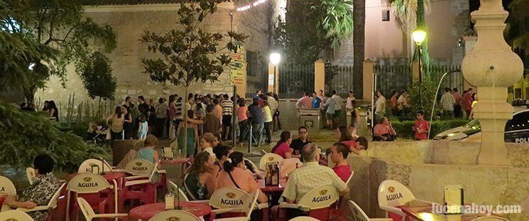  Buen ambiente y sevillanas en el Llanete de San Francisco con motivo de su feria (fotos) 