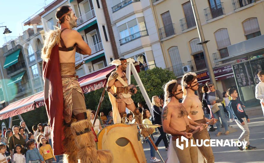 GALERÍA: El pasacalles 'Dioses y monstruos' ha abierto este viernes la XXV Semana del Teatro de Lucena GALERÍA: El pasacalles 'Dioses y monstruos' ha abierto este viernes la XXV Semana del Teatro de Lucena
