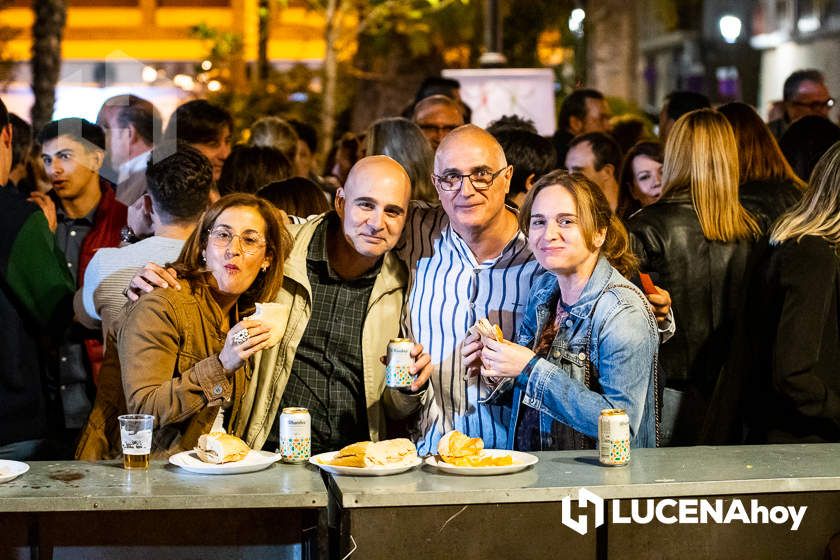 GALERÍA 1: Lucena vuelve a convertirse en el paraíso de los "vesperos" gracias a la XI Ruta Subbética en Vespa: Las fotos de la fiesta de bienvenida y la salida