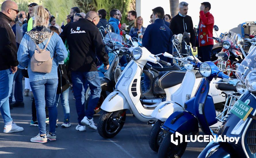 GALERÍA 1: Lucena vuelve a convertirse en el paraíso de los "vesperos" gracias a la XI Ruta Subbética en Vespa: Las fotos de la fiesta de bienvenida y la salida