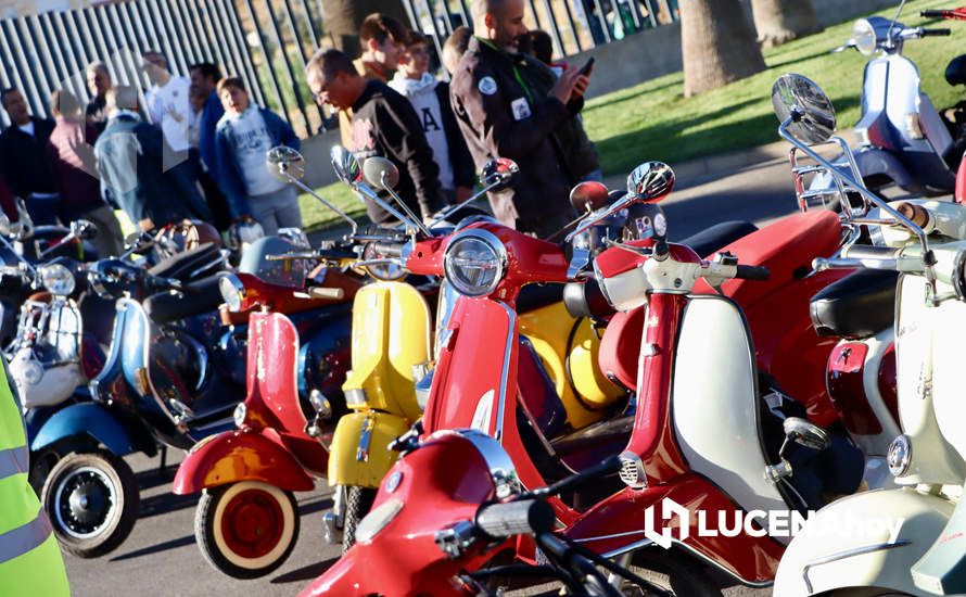 GALERÍA 1: Lucena vuelve a convertirse en el paraíso de los "vesperos" gracias a la XI Ruta Subbética en Vespa: Las fotos de la fiesta de bienvenida y la salida