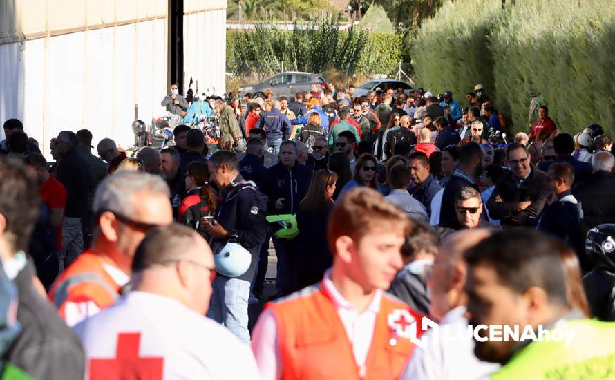 GALERÍA 1: Lucena vuelve a convertirse en el paraíso de los "vesperos" gracias a la XI Ruta Subbética en Vespa: Las fotos de la fiesta de bienvenida y la salida