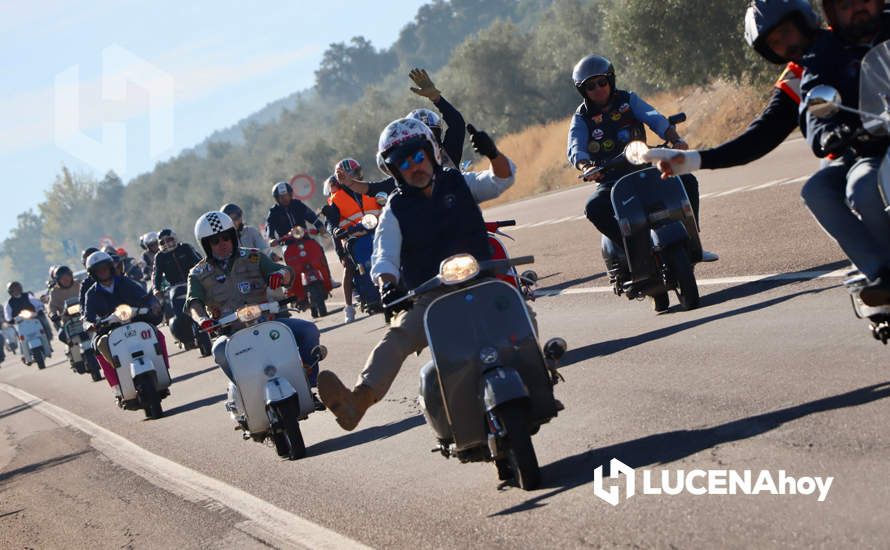 GALERÍA 1: Lucena vuelve a convertirse en el paraíso de los "vesperos" gracias a la XI Ruta Subbética en Vespa: Las fotos de la fiesta de bienvenida y la salida