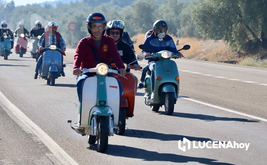 GALERÍA 1: Lucena vuelve a convertirse en el paraíso de los "vesperos" gracias a la XI Ruta Subbética en Vespa: Las fotos de la fiesta de bienvenida y la salida