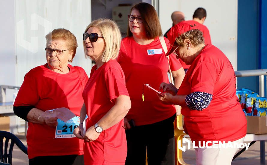 GALERÍA 1: "CORRER CON CORAZÓN": Las fotos de la carrera solidaria organizada por 'Voluntarias Activas por la Salud': La salida