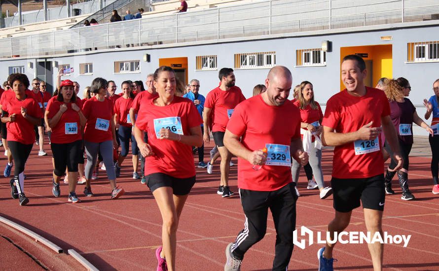 GALERÍA 1: "CORRER CON CORAZÓN": Las fotos de la carrera solidaria organizada por 'Voluntarias Activas por la Salud': La salida