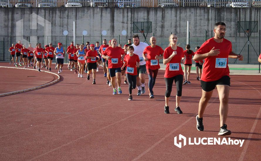 GALERÍA 1: "CORRER CON CORAZÓN": Las fotos de la carrera solidaria organizada por 'Voluntarias Activas por la Salud': La salida