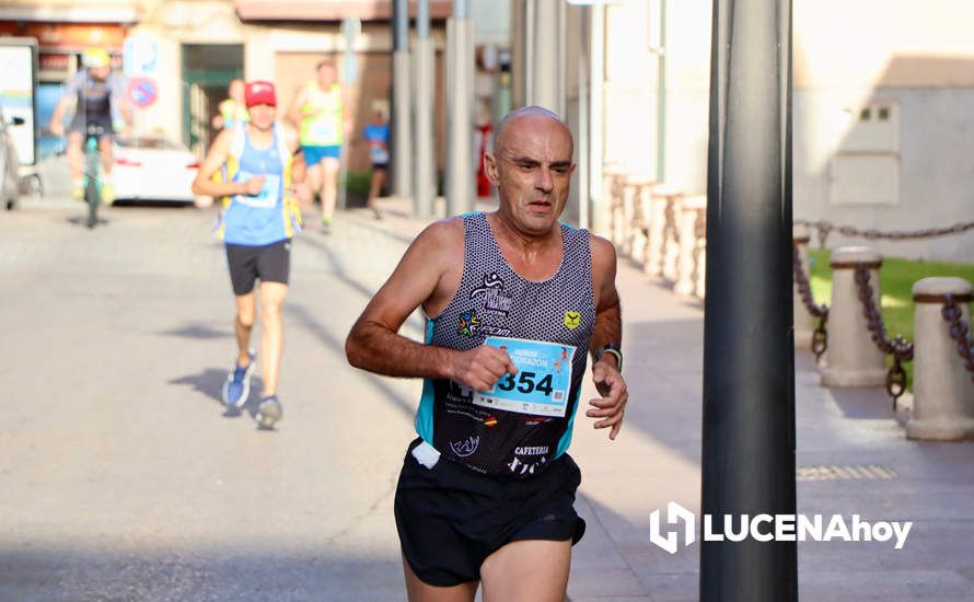 GALERÍA 2: "CORRER CON CORAZÓN": Las fotos del paso por el centro y línea de meta