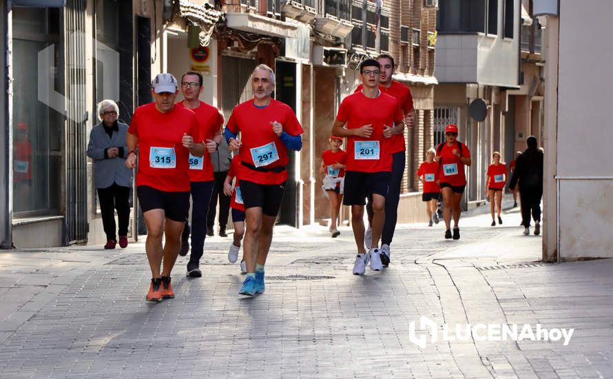 GALERÍA 2: "CORRER CON CORAZÓN": Las fotos del paso por el centro y línea de meta