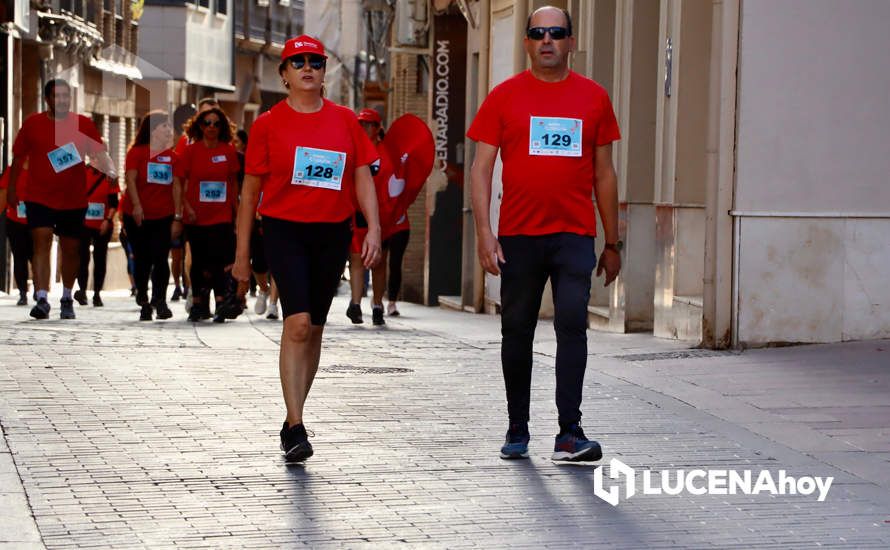 GALERÍA 2: "CORRER CON CORAZÓN": Las fotos del paso por el centro y línea de meta