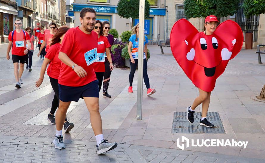 GALERÍA 2: "CORRER CON CORAZÓN": Las fotos del paso por el centro y línea de meta