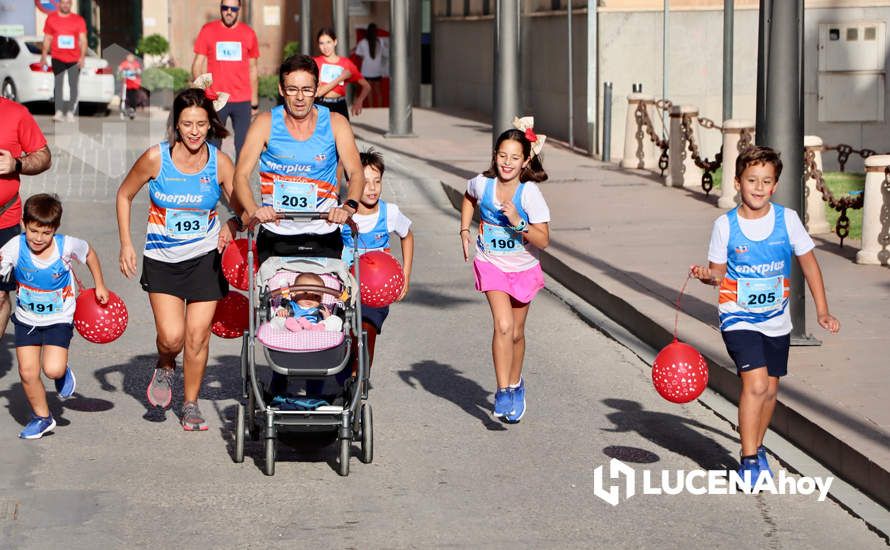 GALERÍA 2: "CORRER CON CORAZÓN": Las fotos del paso por el centro y línea de meta