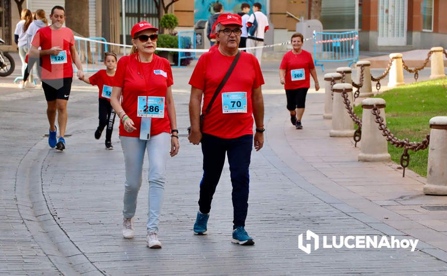 GALERÍA 2: "CORRER CON CORAZÓN": Las fotos del paso por el centro y línea de meta