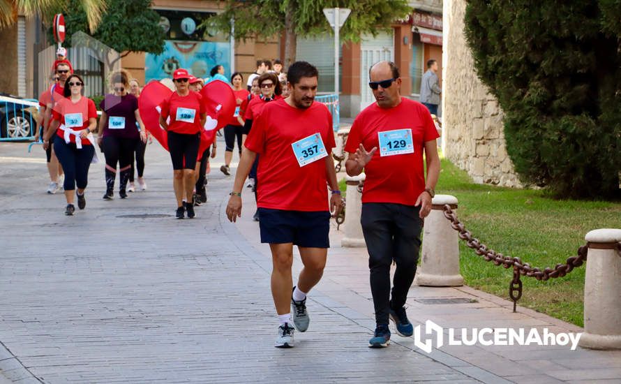 GALERÍA 2: "CORRER CON CORAZÓN": Las fotos del paso por el centro y línea de meta