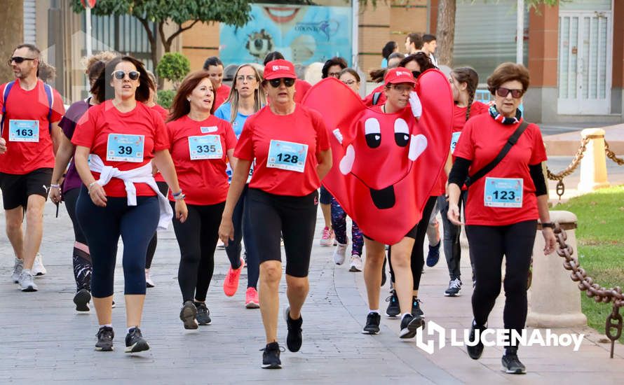 GALERÍA 2: "CORRER CON CORAZÓN": Las fotos del paso por el centro y línea de meta