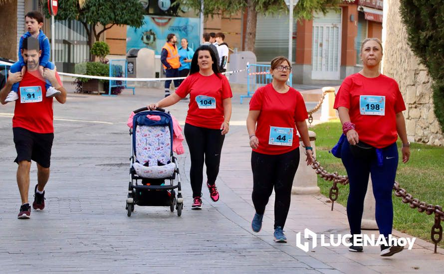 GALERÍA 2: "CORRER CON CORAZÓN": Las fotos del paso por el centro y línea de meta