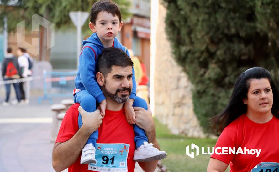 GALERÍA 2: "CORRER CON CORAZÓN": Las fotos del paso por el centro y línea de meta