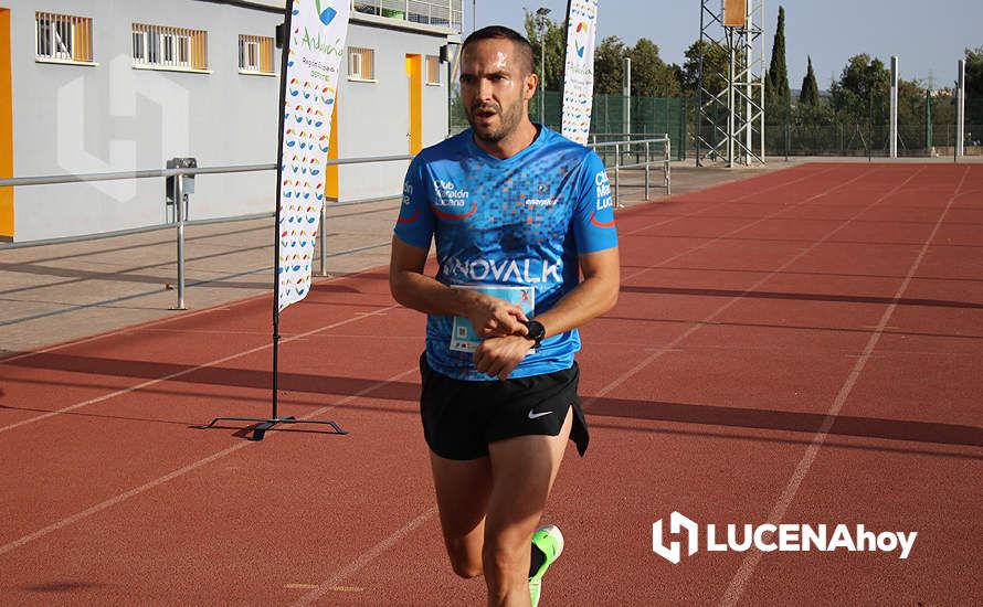 GALERÍA 2: "CORRER CON CORAZÓN": Las fotos del paso por el centro y línea de meta