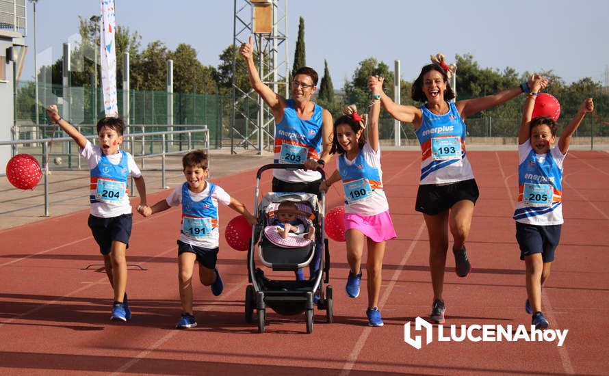 GALERÍA 2: "CORRER CON CORAZÓN": Las fotos del paso por el centro y línea de meta