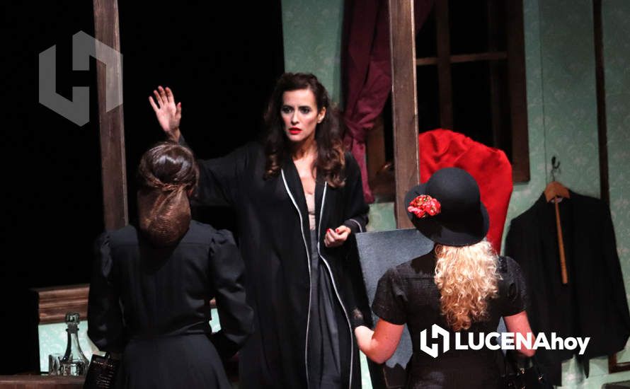 GALERÍA: Hoy concluye una XXV Semana del Teatro de Lucena marcada por la excelente acogida del público a los quince espectáculos programados GALERÍA: Hoy concluye una XXV Semana del Teatro de Lucena marcada por la excelente acogida del público a los quince espectáculos programados
