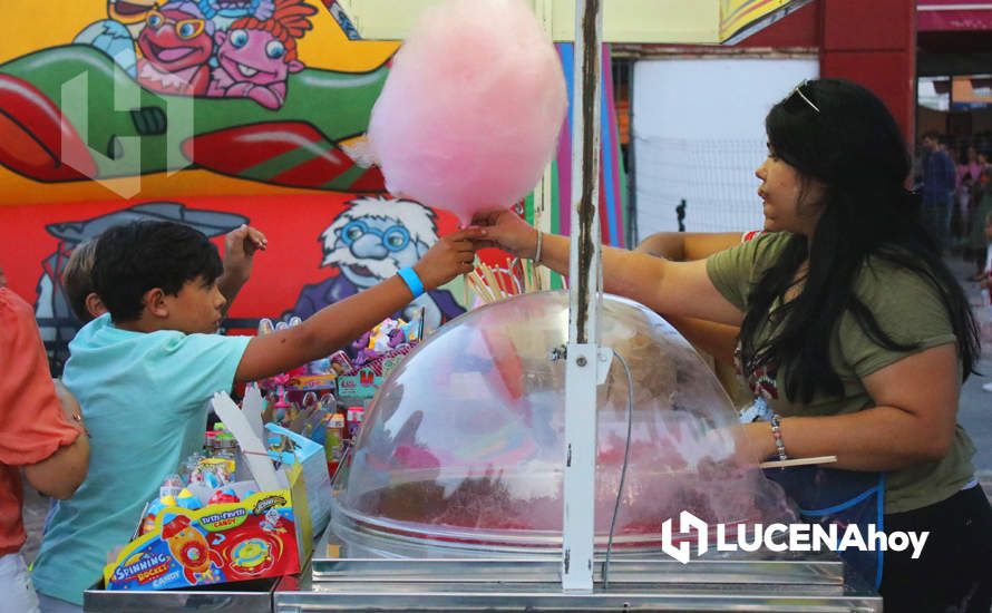 GALERÍA: La "Fiesta de los Niños" organizada por la Peña Amigos de los Magos en imágenes