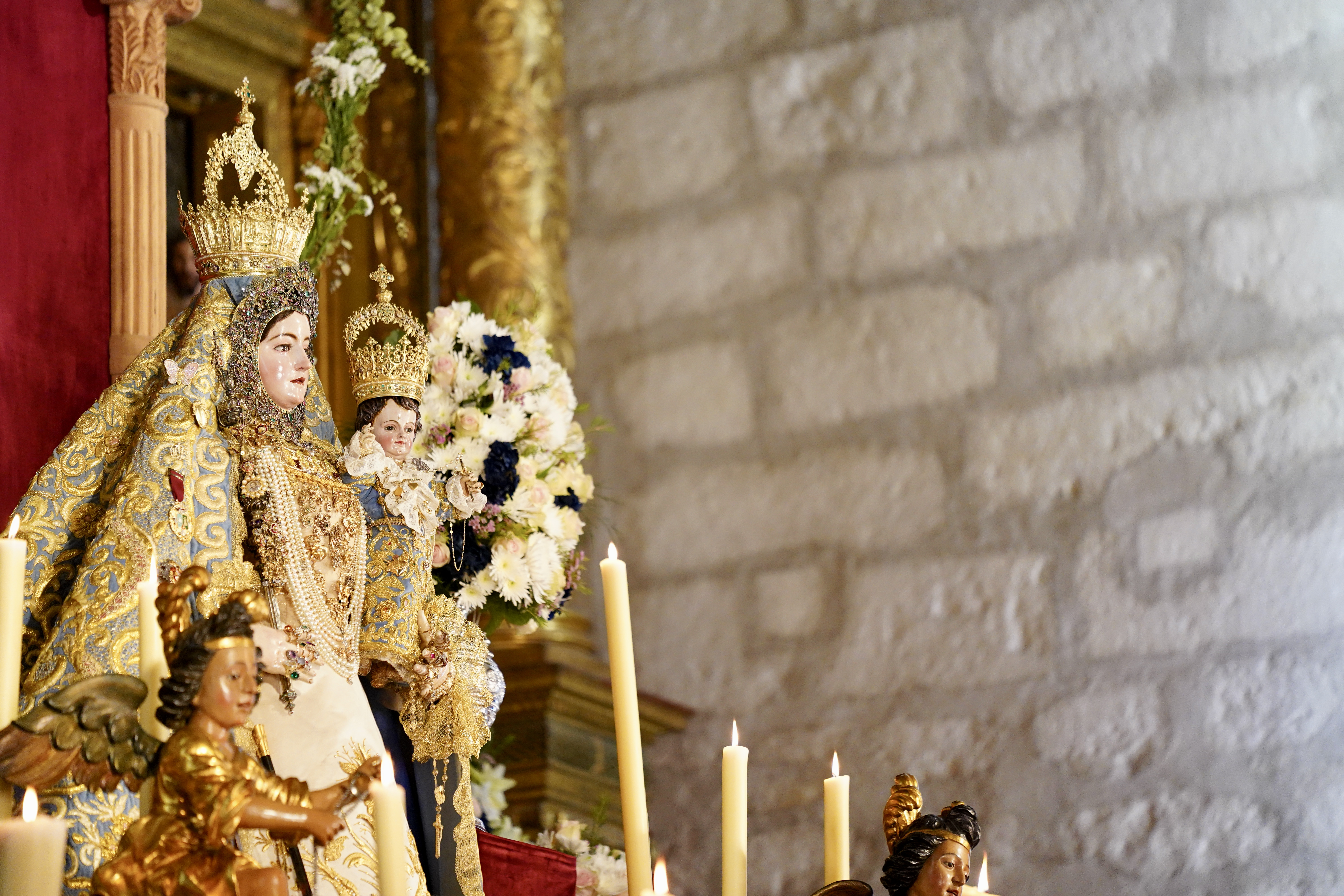 Exaltación Coral del LXXV Aniversario de la Coronación de María Santísima de Araceli Exaltación Coral del LXXV Aniversario de la Coronación de María Santísima de Araceli