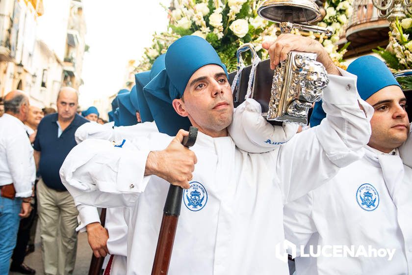 GALERÍA: Devoción y tradición: la procesión de la Virgen de la Aurora por las calles de su barrio