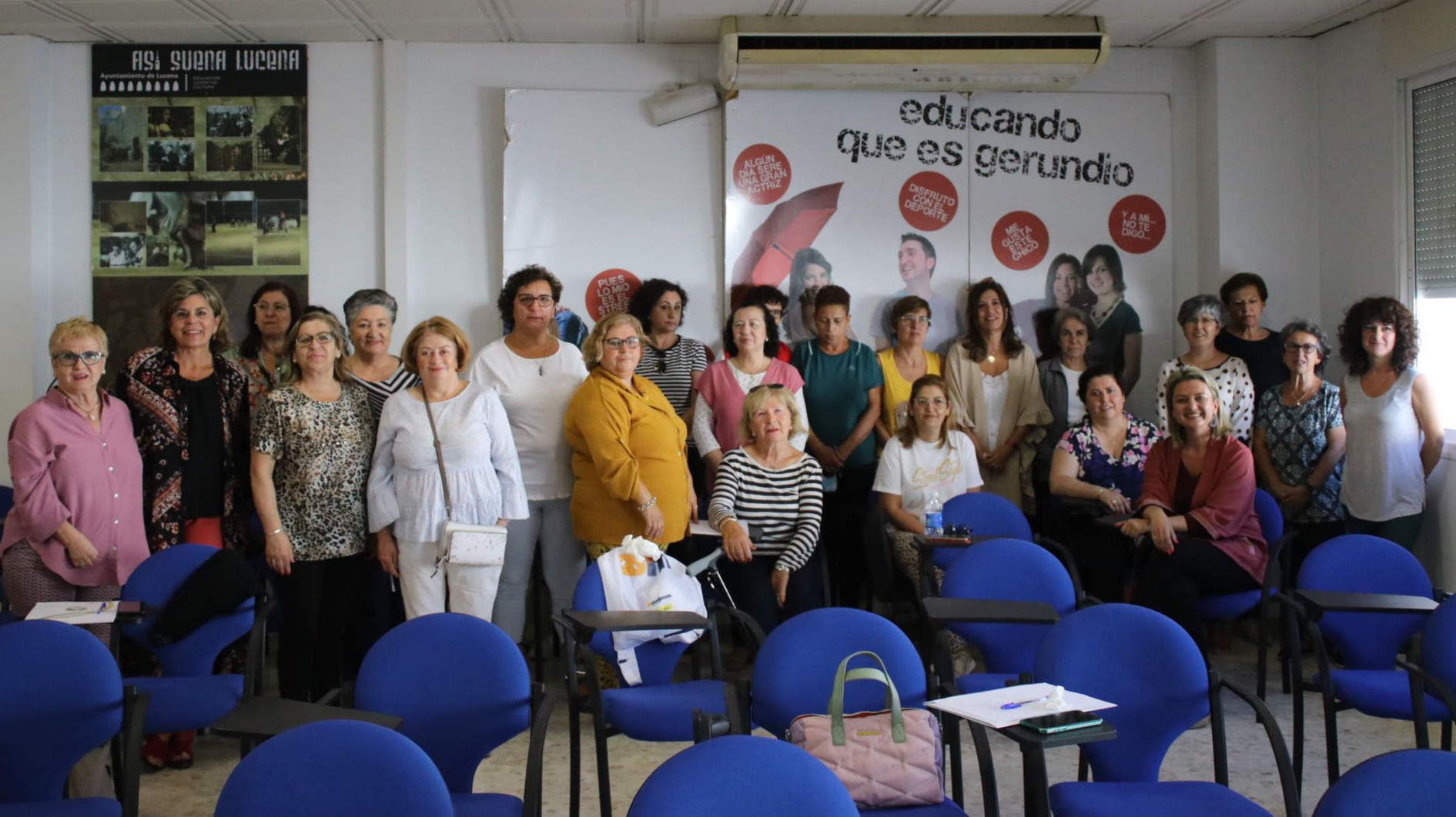  Asistentes al inicio de un nuevo curso de la Escuela de Empoderamiento 