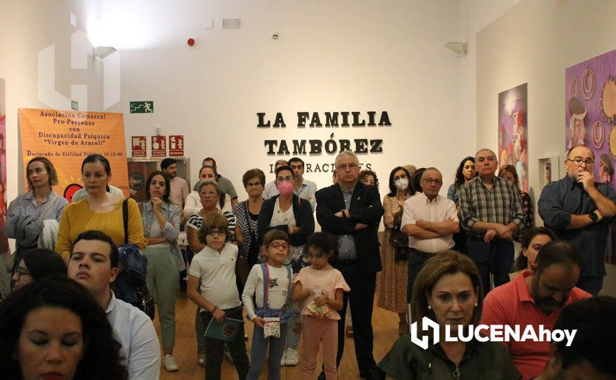 GALERÍA: Gran acogida en la presentación del libro ?La Familia Tambórez' de Jesús Alonso Arroyo y la exposición de sus ilustraciones GALERÍA: Gran acogida en la presentación del libro ?La Familia Tambórez' de Jesús Alonso Arroyo y la exposición de sus ilustraciones