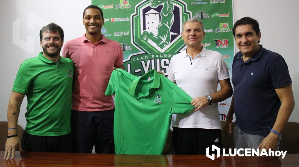  Presentación de Manuel Alguacil como nuevo entrenador del equipo sénior masculino 