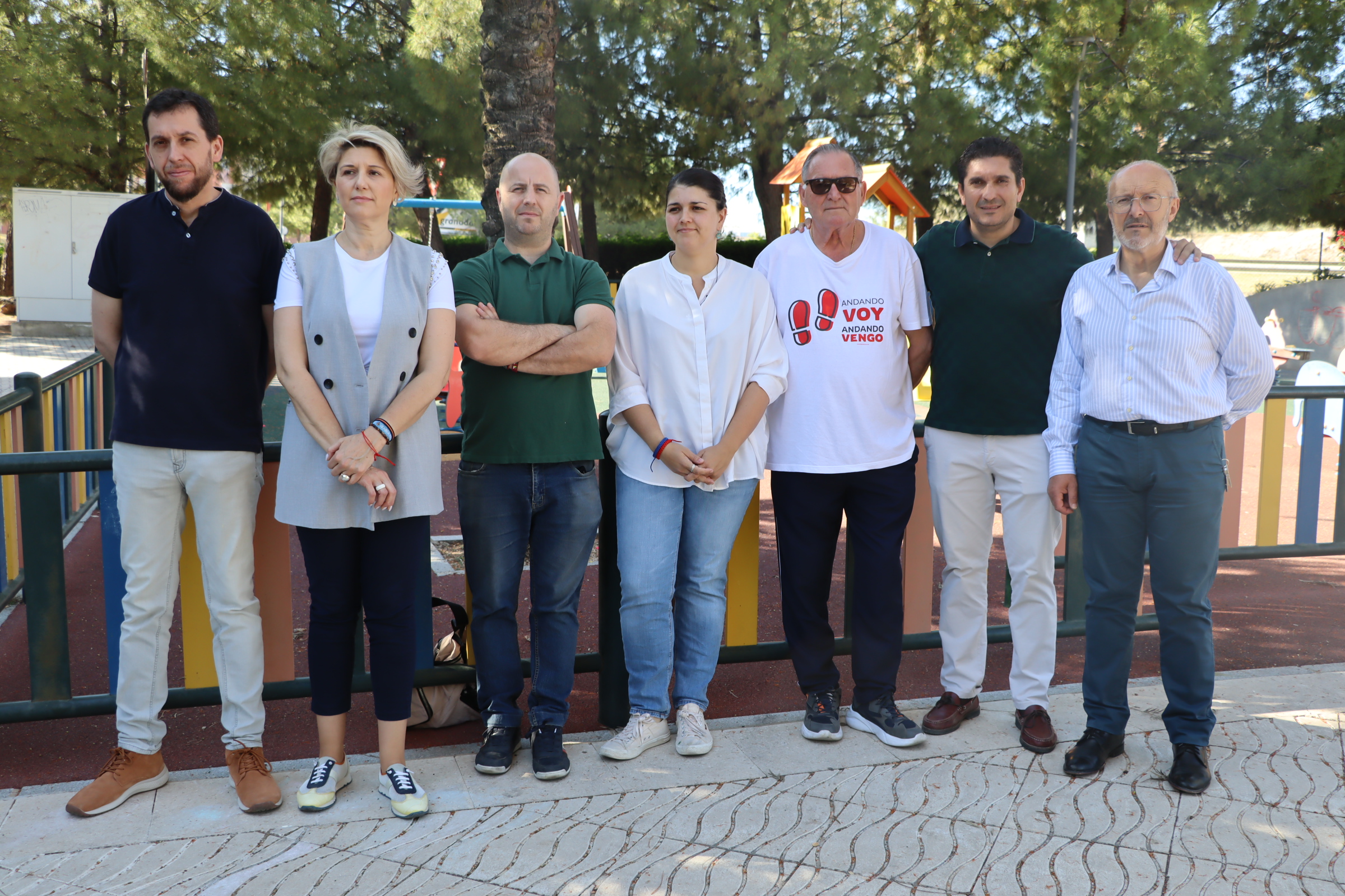 Miembros de la candidatura del PSOE de Lucena, esta mañana en el Oeste 1