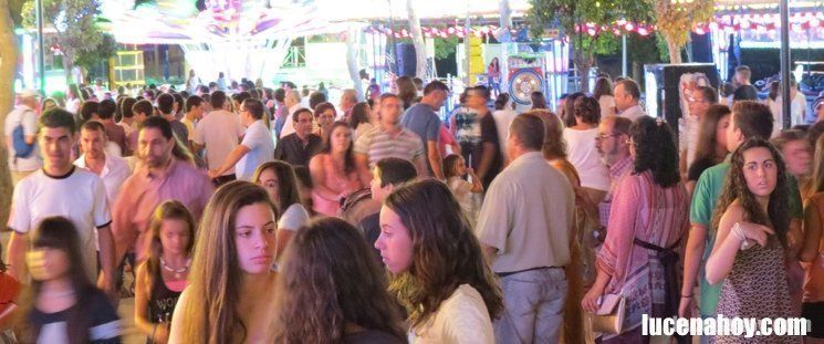  El encendido del alumbrado marca el inicio de la Feria del Valle 2013 (fotos) 