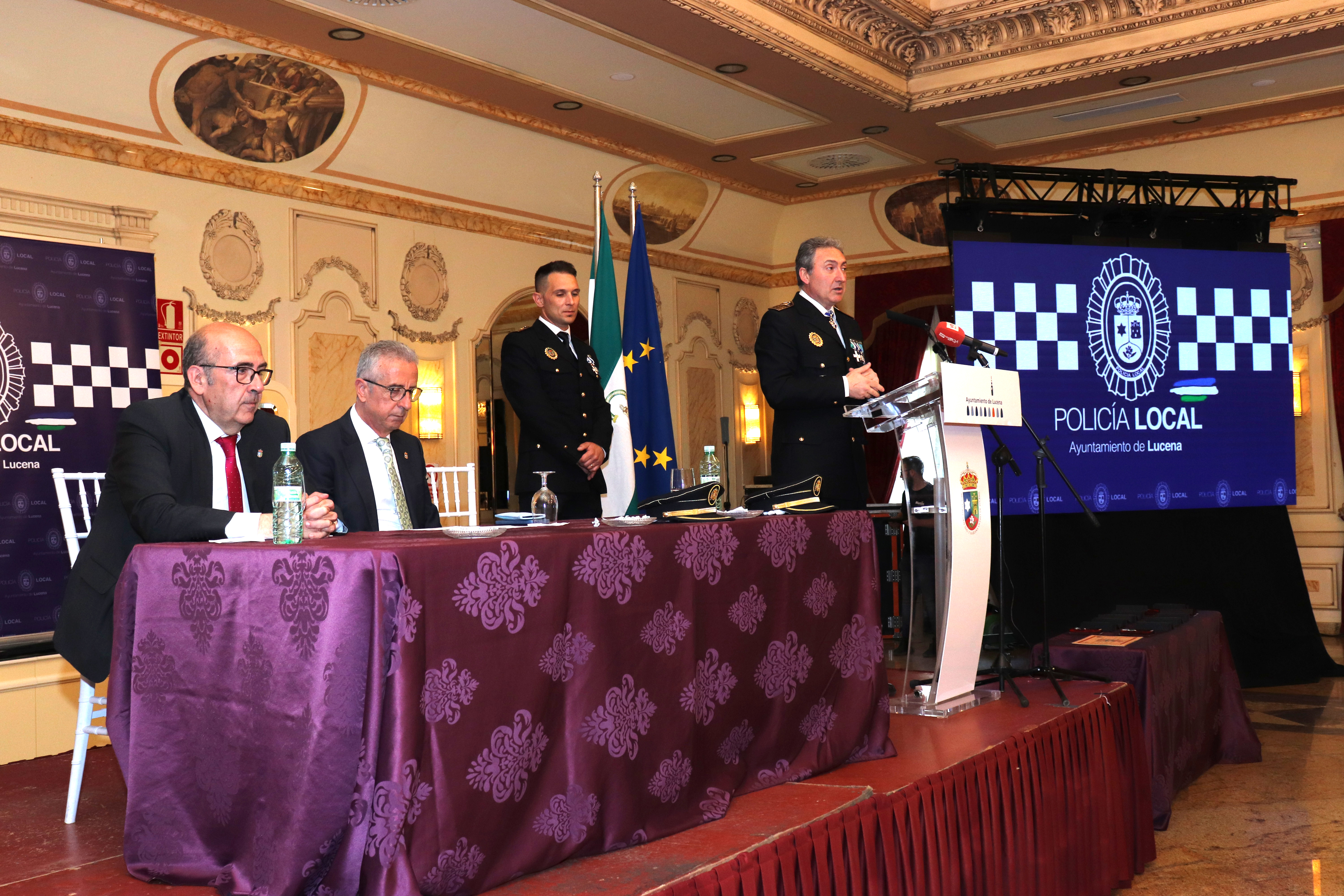 230512 ACTO POLICIA LOCAL 11