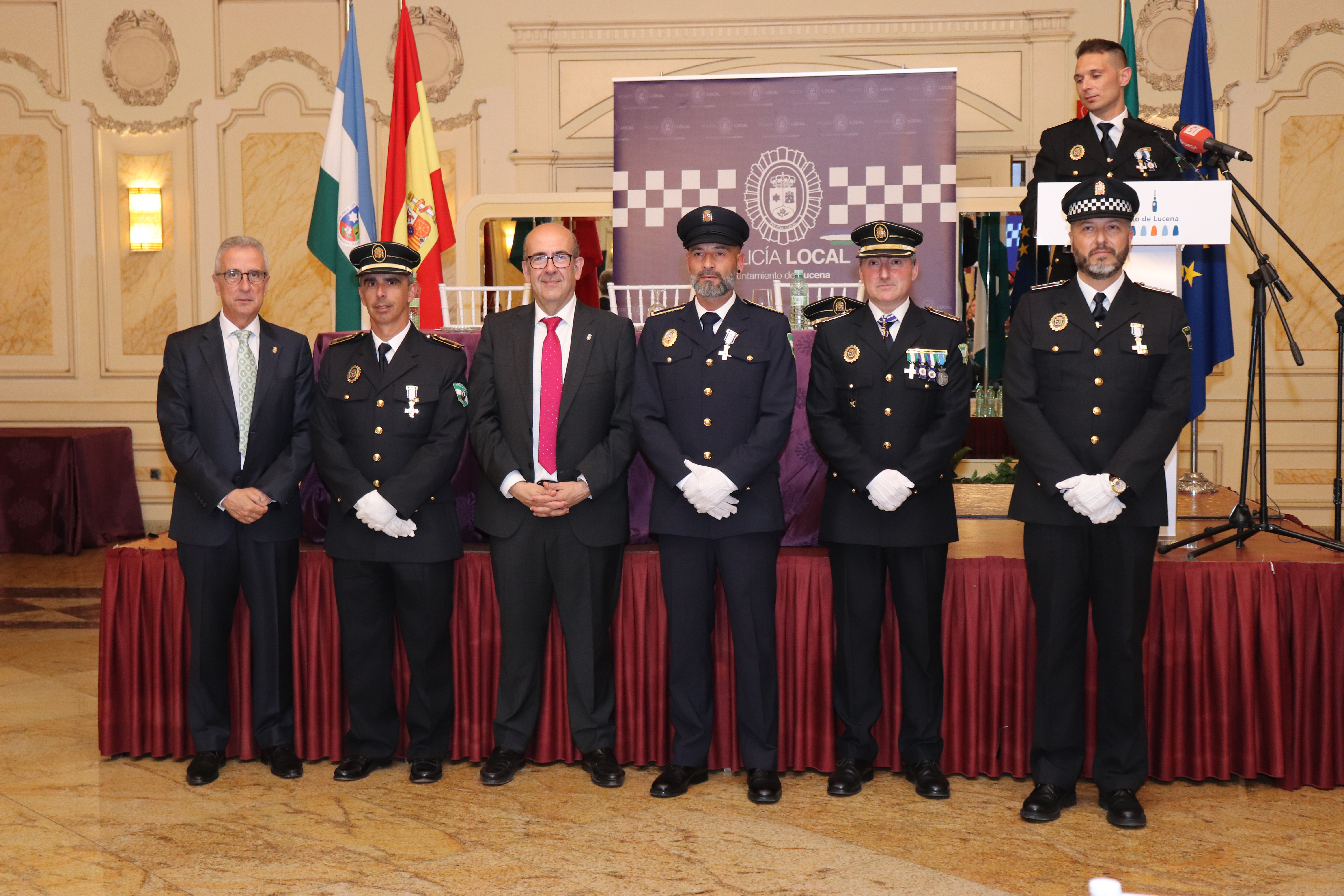 230512 ACTO POLICIA LOCAL 18