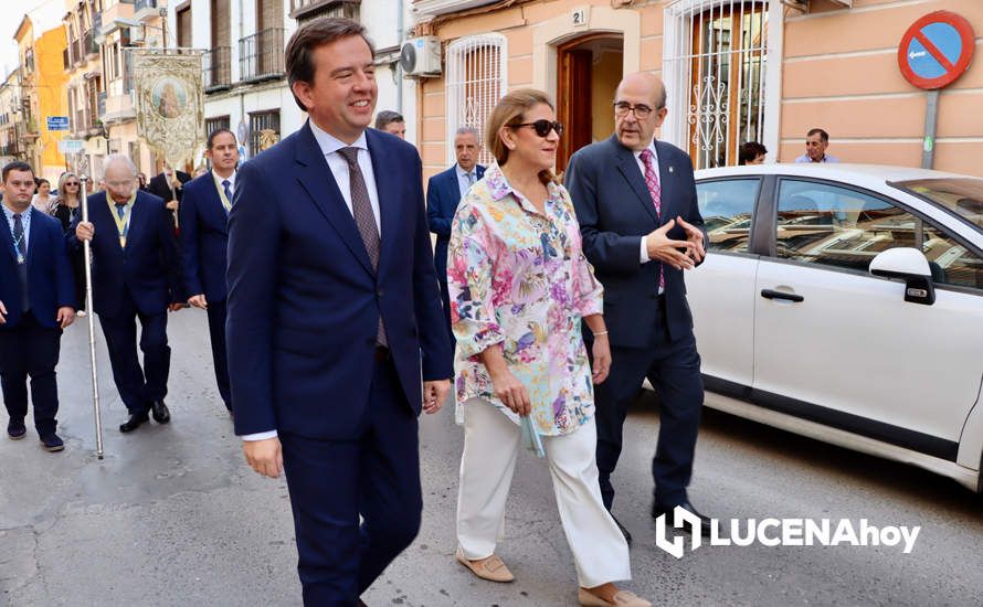 GALERÍA: El traslado del Simpecado y la Santa Misa Pontifical conmemoran el 50 Aniversario Fundacional de la Hermandad del Rocío de Lucena GALERÍA: El traslado del Simpecado y la Santa Misa Pontifical conmemoran el 50 Aniversario Fundacional de la Hermandad del Rocío de Lucena