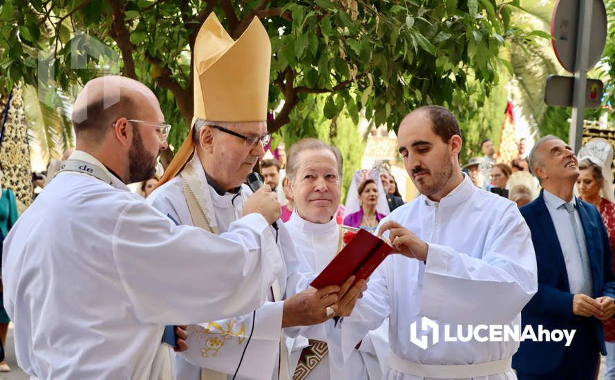 GALERÍA: El traslado del Simpecado y la Santa Misa Pontifical conmemoran el 50 Aniversario Fundacional de la Hermandad del Rocío de Lucena GALERÍA: El traslado del Simpecado y la Santa Misa Pontifical conmemoran el 50 Aniversario Fundacional de la Hermandad del Rocío de Lucena