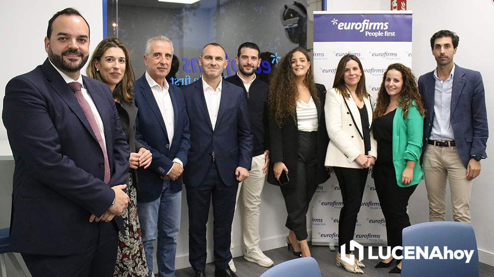  Autoridades y responsables de la nueva agencia de Eurofirms Group en Lucena 