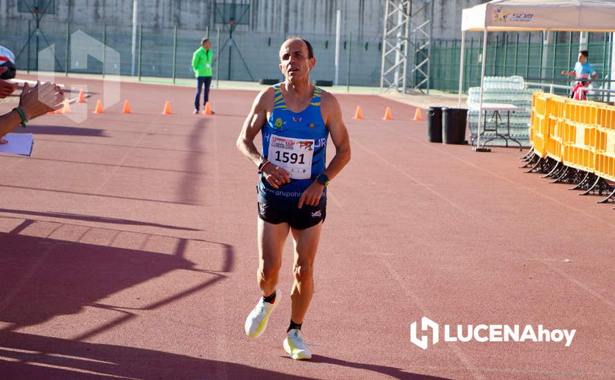 GALERÍA II: Antonio Montero y Lourdes González se imponen en la XXIII Carrera Popular Ciudad de Lucena: Las fotos en línea de meta
